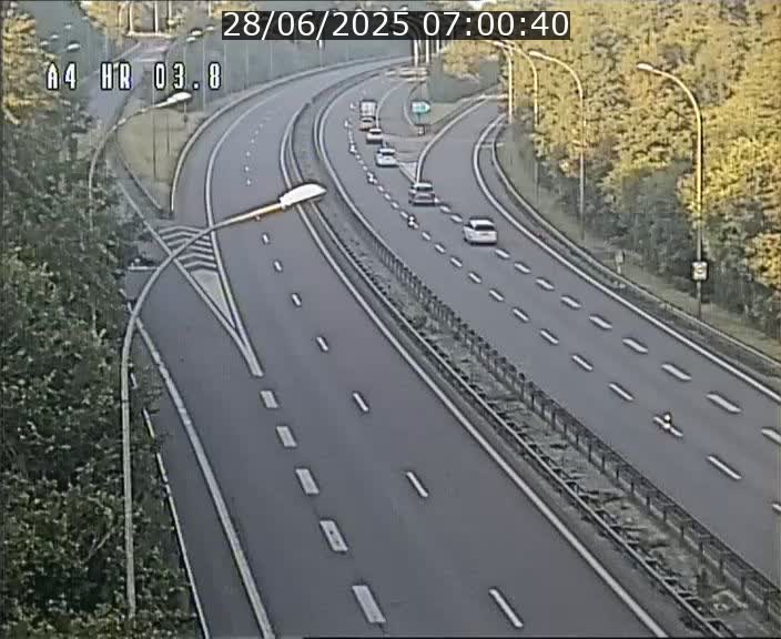 Webcam traffic A4 Luxembourg - BK 3.8 - Leudelange (direction Esch sur Alzette)