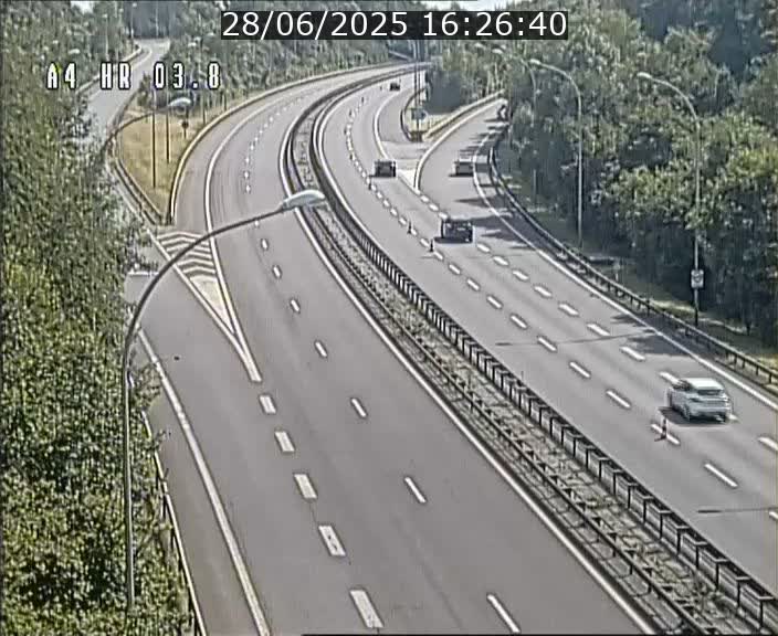 Webcam traffic A4 Luxembourg - BK 3.8 - Leudelange (direction Esch sur Alzette)