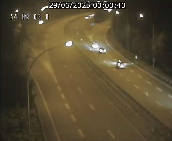 Webcam traffic A4 Luxembourg - BK 3.8 - Leudelange (direction Esch sur Alzette)