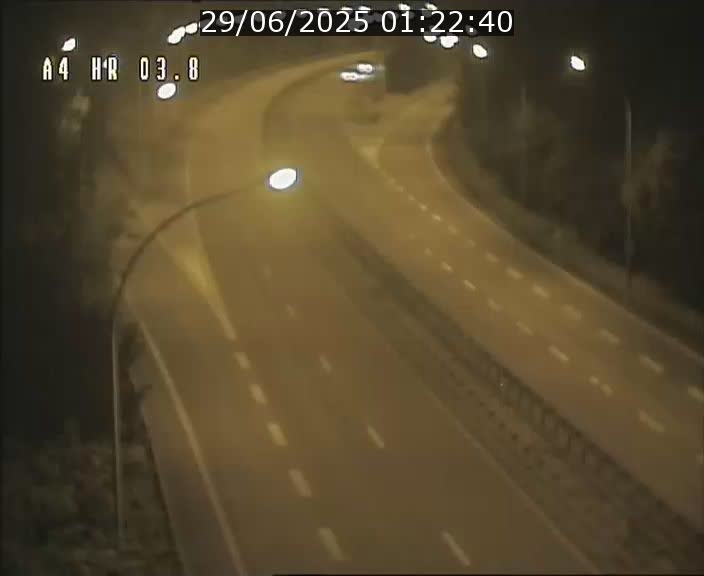 Webcam traffic A4 Luxembourg - BK 3.8 - Leudelange (direction Esch sur Alzette)