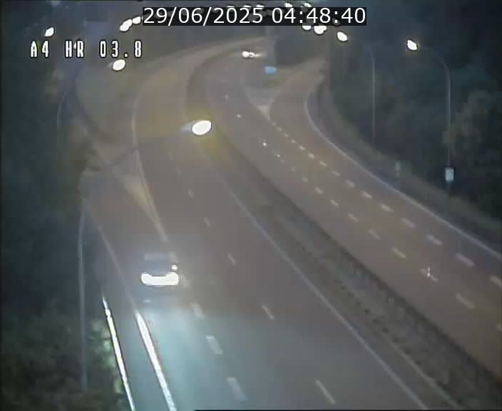 Webcam traffic A4 Luxembourg - BK 3.8 - Leudelange (direction Esch sur Alzette)