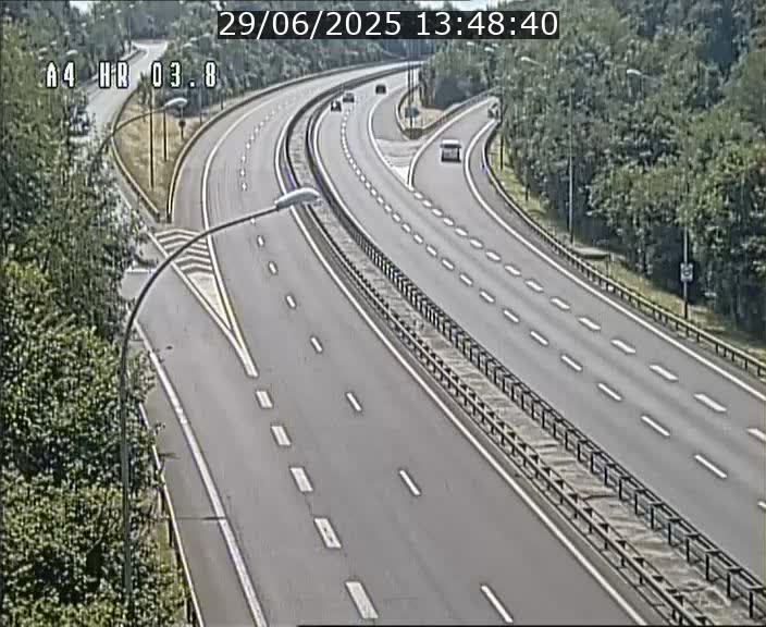 Webcam traffic A4 Luxembourg - BK 3.8 - Leudelange (direction Esch sur Alzette)