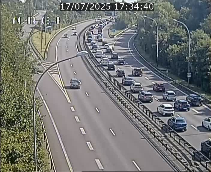 Webcam traffic A4 Luxembourg - BK 3.8 - Leudelange (direction Esch sur Alzette)