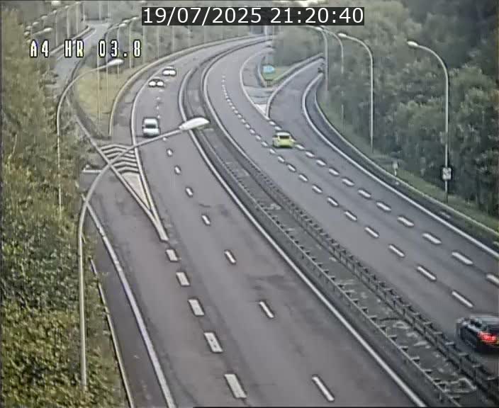 Webcam traffic A4 Luxembourg - BK 3.8 - Leudelange (direction Esch sur Alzette)