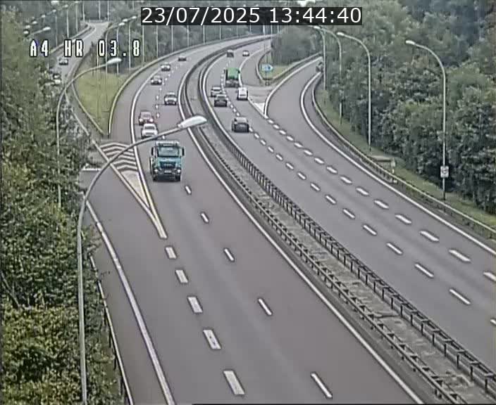 Webcam traffic A4 Luxembourg - BK 3.8 - Leudelange (direction Esch sur Alzette)
