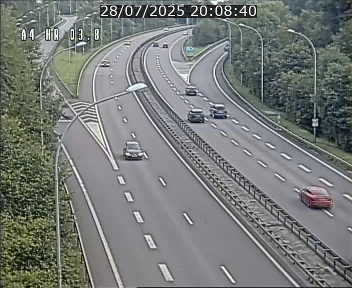 Webcam traffic A4 Luxembourg - BK 3.8 - Leudelange (direction Esch sur Alzette)