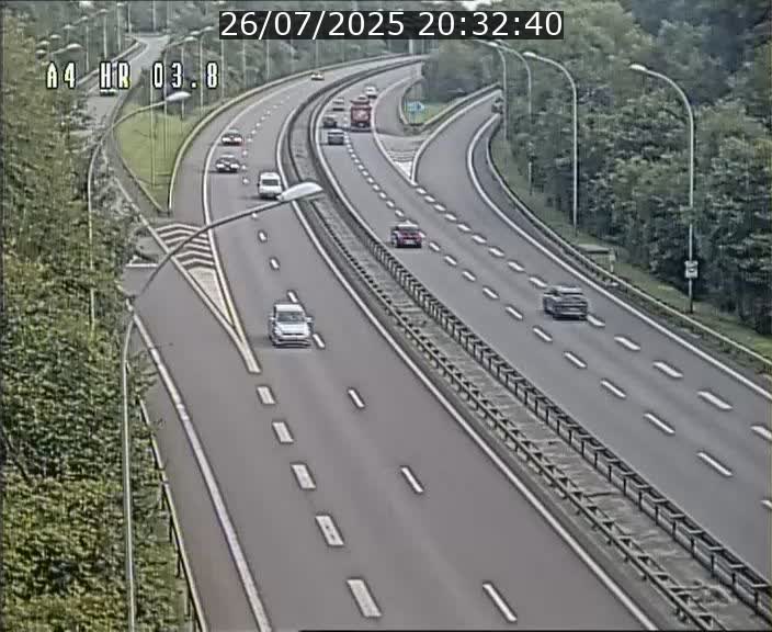 Webcam traffic A4 Luxembourg - BK 3.8 - Leudelange (direction Esch sur Alzette)