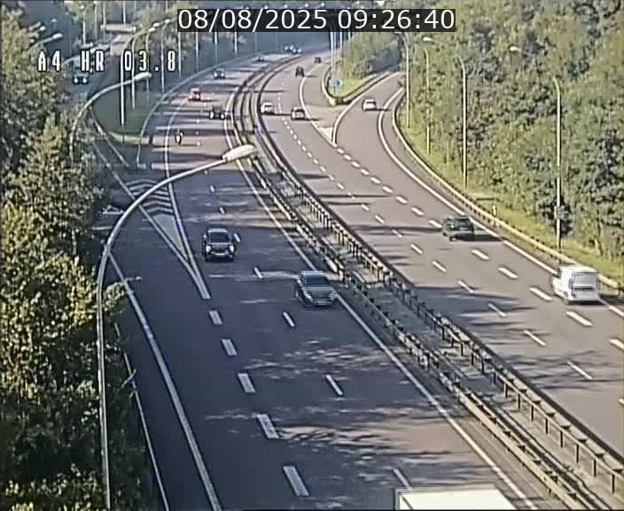 Webcam traffic A4 Luxembourg - BK 3.8 - Leudelange (direction Esch sur Alzette)
