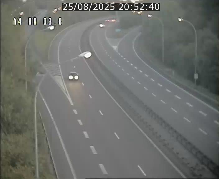 Webcam traffic A4 Luxembourg - BK 3.8 - Leudelange (direction Esch sur Alzette)