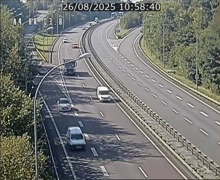 Webcam traffic A4 Luxembourg - BK 3.8 - Leudelange (direction Esch sur Alzette)
