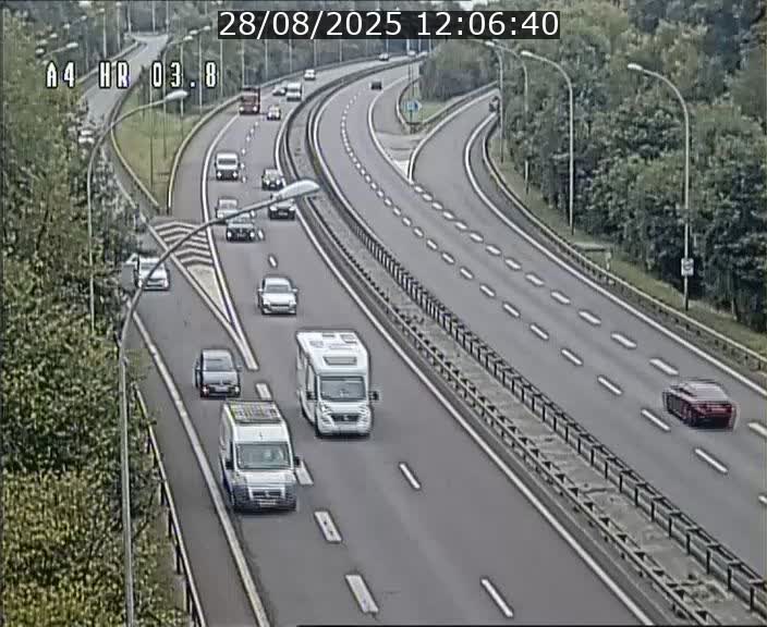 Webcam traffic A4 Luxembourg - BK 3.8 - Leudelange (direction Esch sur Alzette)