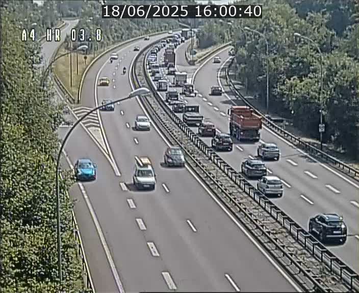 <h2>Webcam traffic A4 Luxembourg - BK 3.8 - Leudelange (direction Esch sur Alzette)</h2>