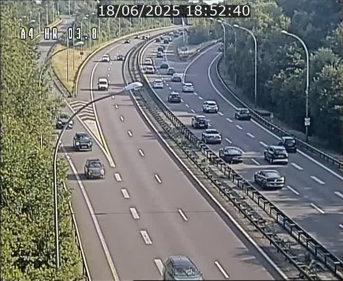 <h2>Webcam traffic A4 Luxembourg - BK 3.8 - Leudelange (direction Esch sur Alzette)</h2>