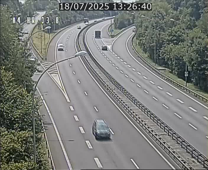 <h2>Webcam traffic A4 Luxembourg - BK 3.8 - Leudelange (direction Esch sur Alzette)</h2>