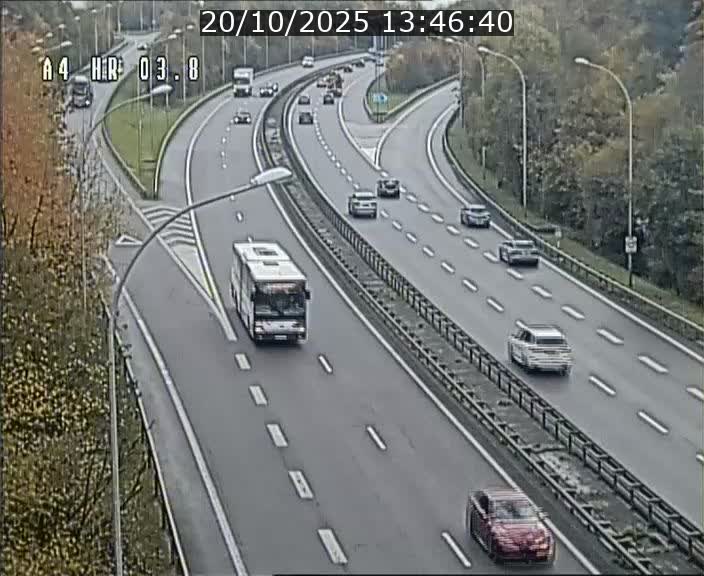 <h2>Webcam traffic A4 Luxembourg - BK 3.8 - Leudelange (direction Esch sur Alzette)</h2>