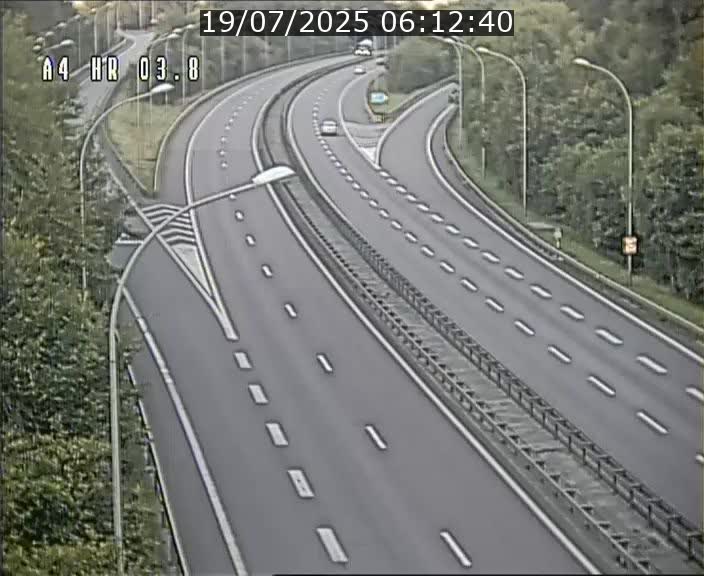 Webcam traffic A4 Luxembourg - BK 3.8 - Leudelange (direction Esch sur Alzette)