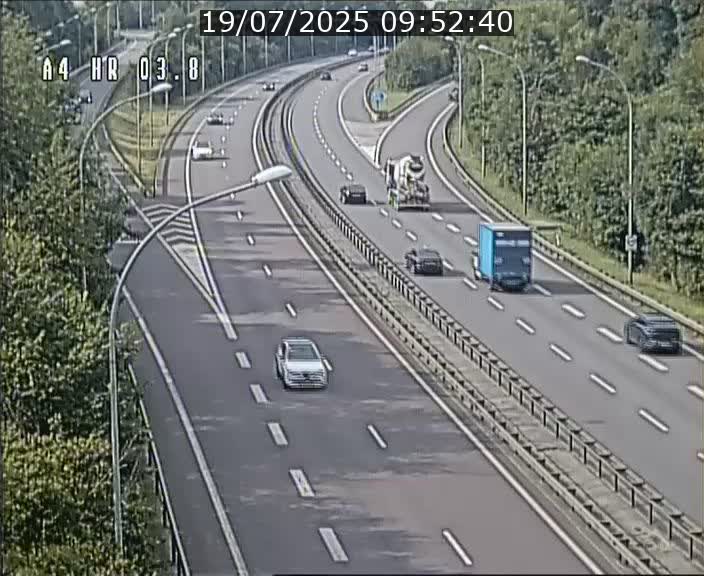 <h2>Webcam traffic A4 Luxembourg - BK 3.8 - Leudelange (direction Esch sur Alzette)</h2>
