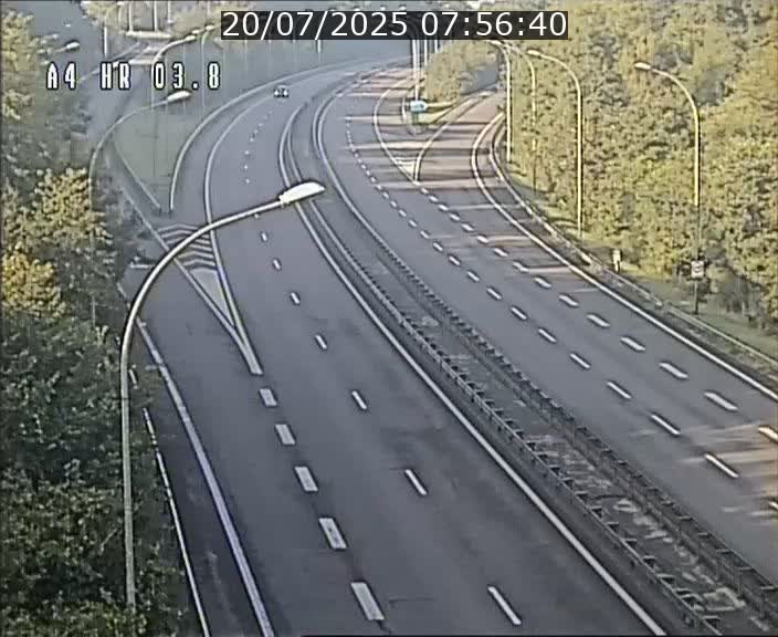 <h2>Webcam traffic A4 Luxembourg - BK 3.8 - Leudelange (direction Esch sur Alzette)</h2>