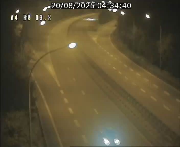 <h2>Webcam traffic A4 Luxembourg - BK 3.8 - Leudelange (direction Esch sur Alzette)</h2>
