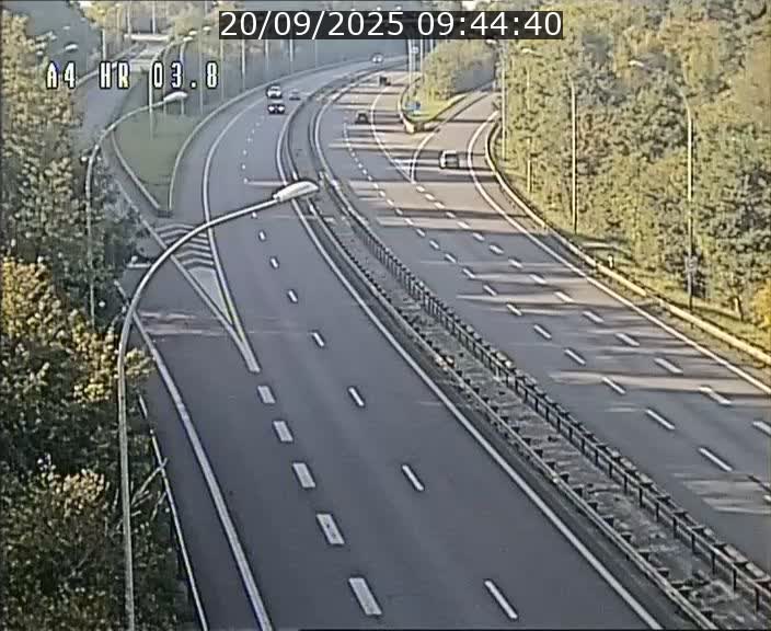 Webcam traffic A4 Luxembourg - BK 3.8 - Leudelange (direction Esch sur Alzette)