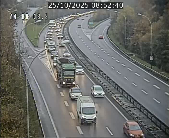 <h2>Webcam traffic A4 Luxembourg - BK 3.8 - Leudelange (direction Esch sur Alzette)</h2>