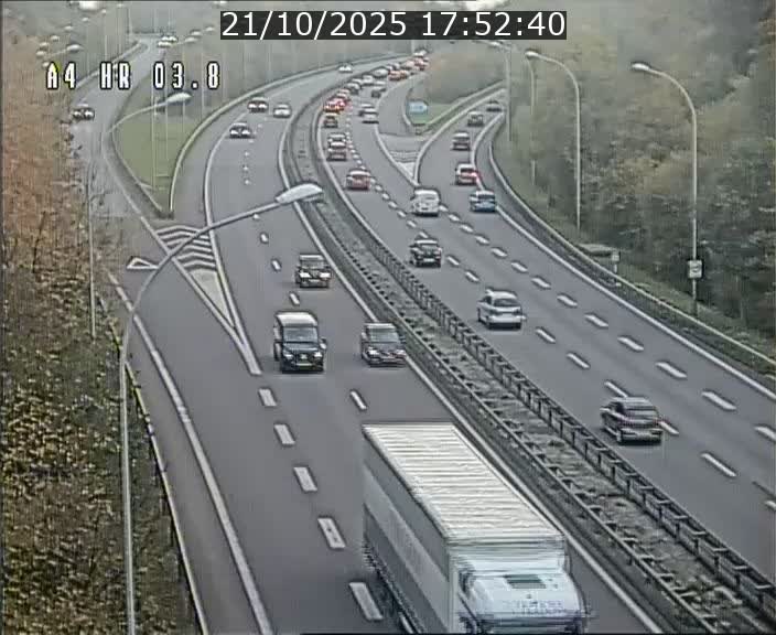<h2>Webcam traffic A4 Luxembourg - BK 3.8 - Leudelange (direction Esch sur Alzette)</h2>