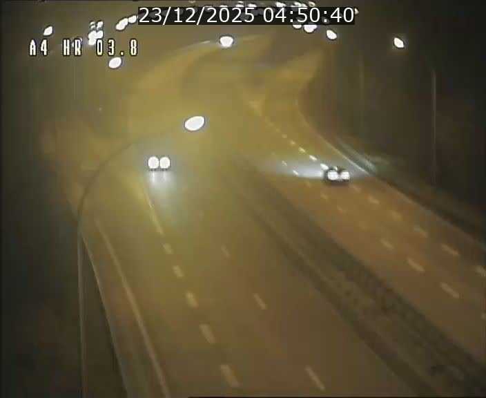 <h2>Webcam traffic A4 Luxembourg - BK 3.8 - Leudelange (direction Esch sur Alzette)</h2>