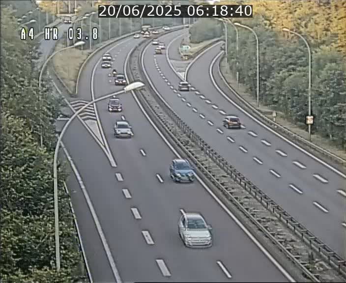 <h2>Webcam traffic A4 Luxembourg - BK 3.8 - Leudelange (direction Esch sur Alzette)</h2>