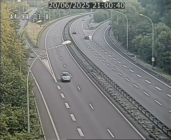 <h2>Webcam traffic A4 Luxembourg - BK 3.8 - Leudelange (direction Esch sur Alzette)</h2>