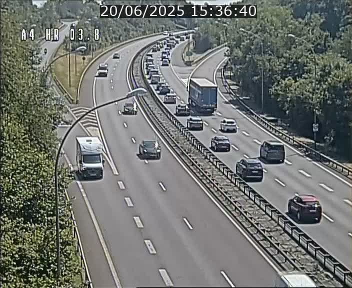 <h2>Webcam traffic A4 Luxembourg - BK 3.8 - Leudelange (direction Esch sur Alzette)</h2>