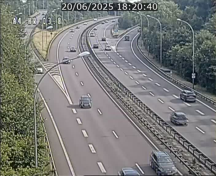<h2>Webcam traffic A4 Luxembourg - BK 3.8 - Leudelange (direction Esch sur Alzette)</h2>