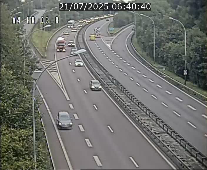 <h2>Webcam traffic A4 Luxembourg - BK 3.8 - Leudelange (direction Esch sur Alzette)</h2>