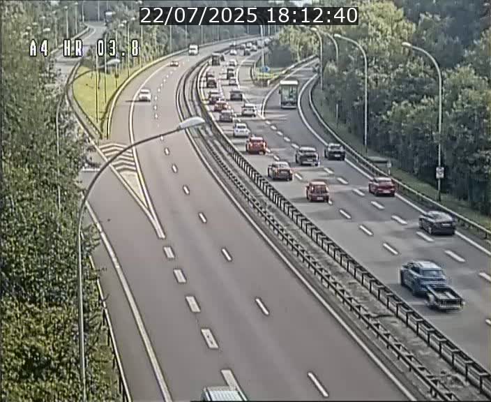 <h2>Webcam traffic A4 Luxembourg - BK 3.8 - Leudelange (direction Esch sur Alzette)</h2>