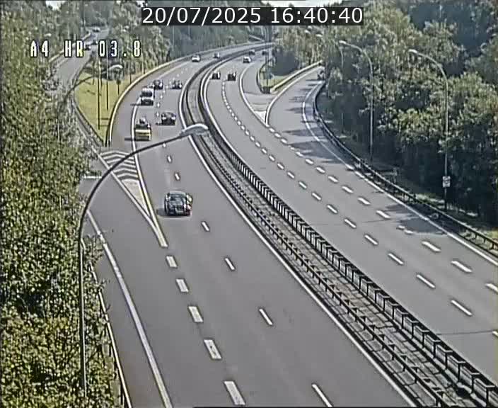 <h2>Webcam traffic A4 Luxembourg - BK 3.8 - Leudelange (direction Esch sur Alzette)</h2>