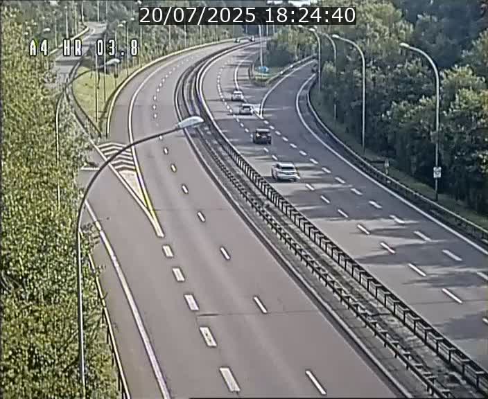 <h2>Webcam traffic A4 Luxembourg - BK 3.8 - Leudelange (direction Esch sur Alzette)</h2>