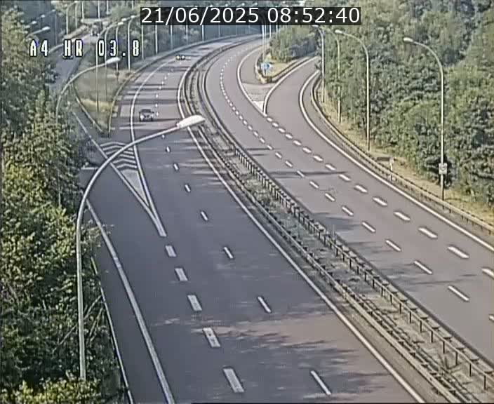 <h2>Webcam traffic A4 Luxembourg - BK 3.8 - Leudelange (direction Esch sur Alzette)</h2>
