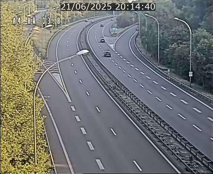 <h2>Webcam traffic A4 Luxembourg - BK 3.8 - Leudelange (direction Esch sur Alzette)</h2>