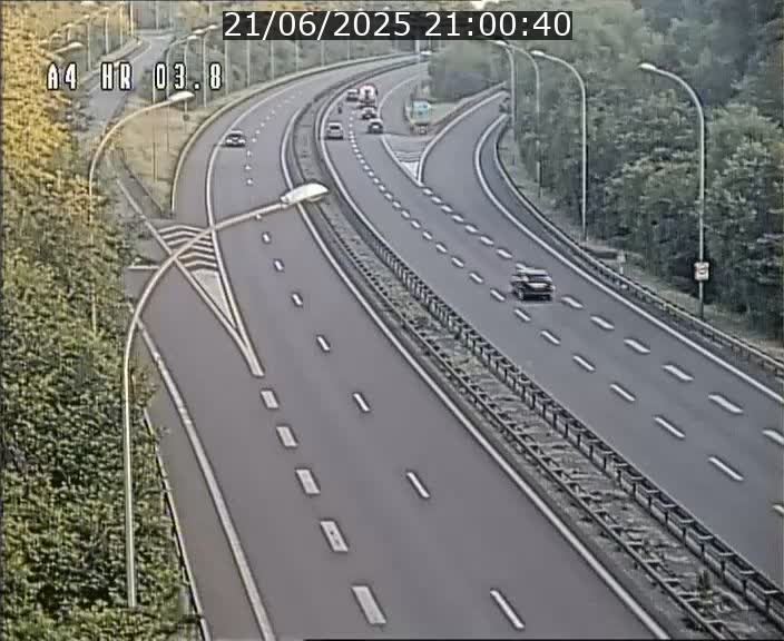 <h2>Webcam traffic A4 Luxembourg - BK 3.8 - Leudelange (direction Esch sur Alzette)</h2>