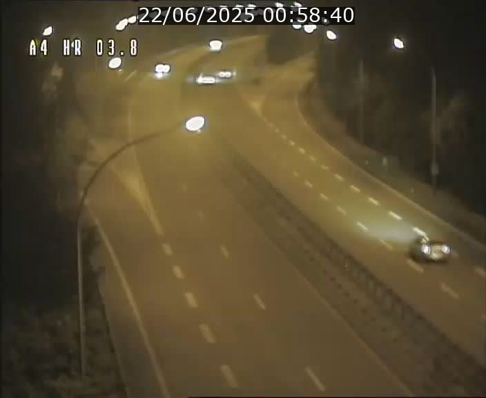 <h2>Webcam traffic A4 Luxembourg - BK 3.8 - Leudelange (direction Esch sur Alzette)</h2>