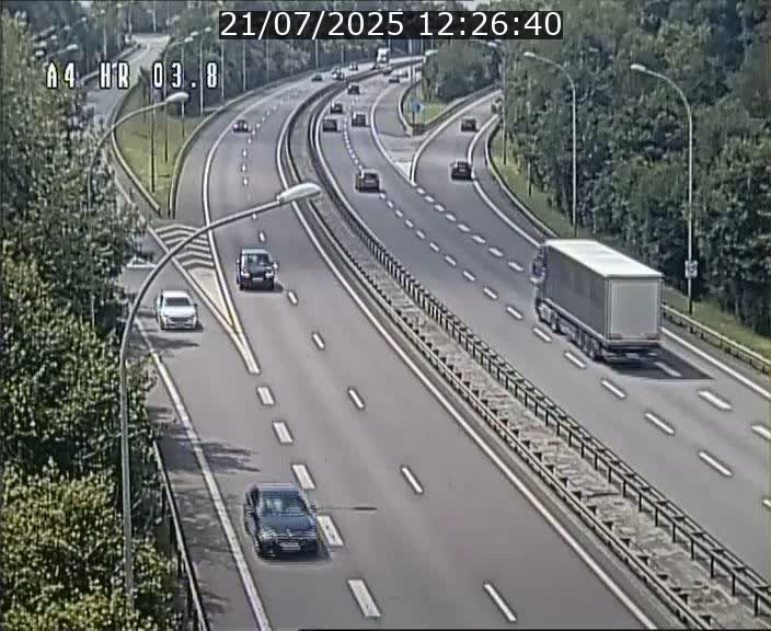 <h2>Webcam traffic A4 Luxembourg - BK 3.8 - Leudelange (direction Esch sur Alzette)</h2>