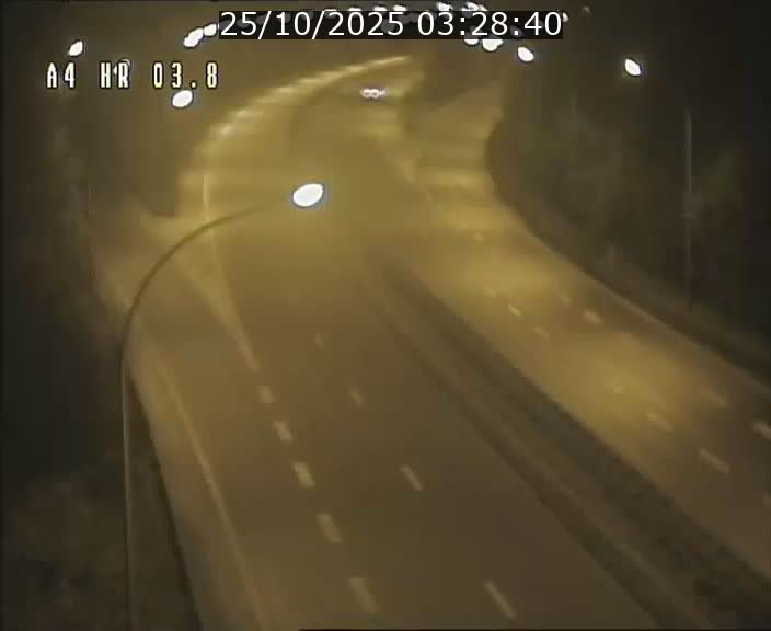 <h2>Webcam traffic A4 Luxembourg - BK 3.8 - Leudelange (direction Esch sur Alzette)</h2>