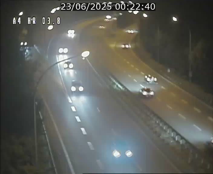 <h2>Webcam traffic A4 Luxembourg - BK 3.8 - Leudelange (direction Esch sur Alzette)</h2>