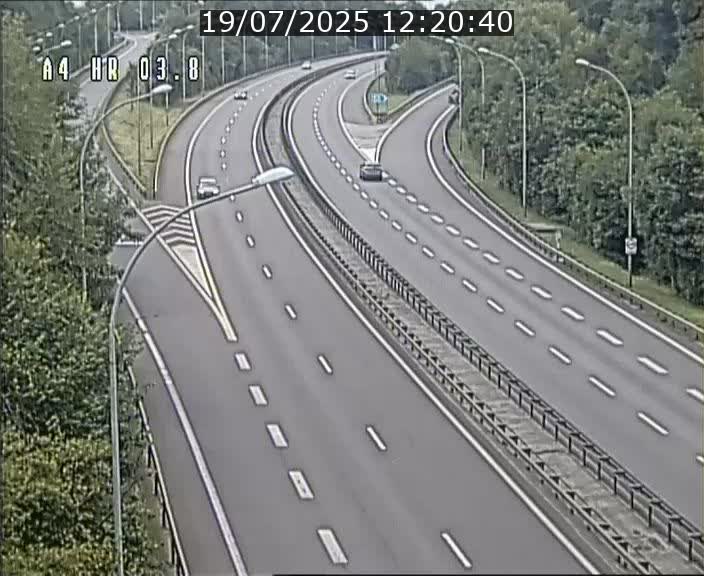 <h2>Webcam traffic A4 Luxembourg - BK 3.8 - Leudelange (direction Esch sur Alzette)</h2>