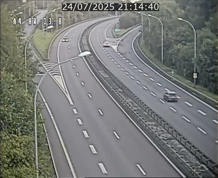 <h2>Webcam traffic A4 Luxembourg - BK 3.8 - Leudelange (direction Esch sur Alzette)</h2>
