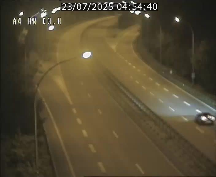 <h2>Webcam traffic A4 Luxembourg - BK 3.8 - Leudelange (direction Esch sur Alzette)</h2>