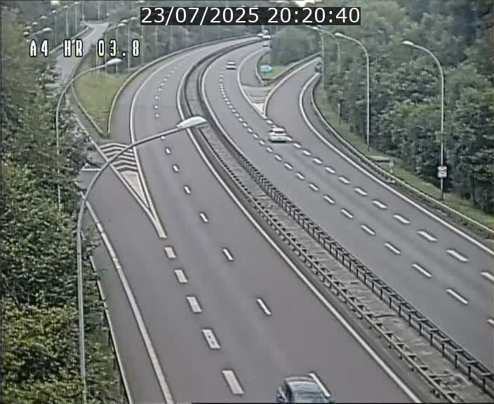 <h2>Webcam traffic A4 Luxembourg - BK 3.8 - Leudelange (direction Esch sur Alzette)</h2>