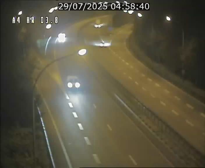 <h2>Webcam traffic A4 Luxembourg - BK 3.8 - Leudelange (direction Esch sur Alzette)</h2>