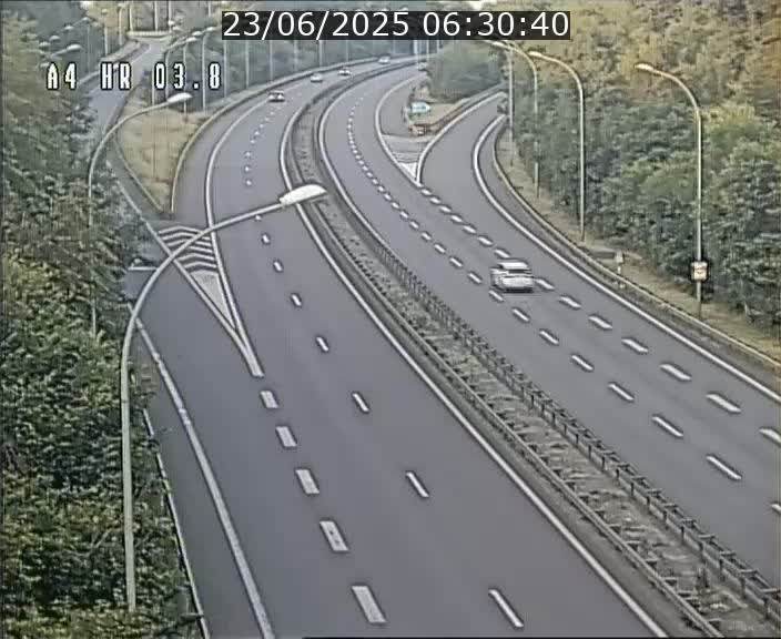 <h2>Webcam traffic A4 Luxembourg - BK 3.8 - Leudelange (direction Esch sur Alzette)</h2>