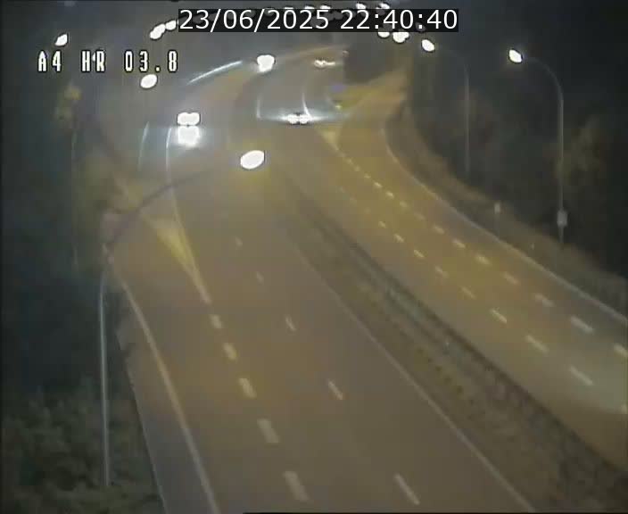 <h2>Webcam traffic A4 Luxembourg - BK 3.8 - Leudelange (direction Esch sur Alzette)</h2>