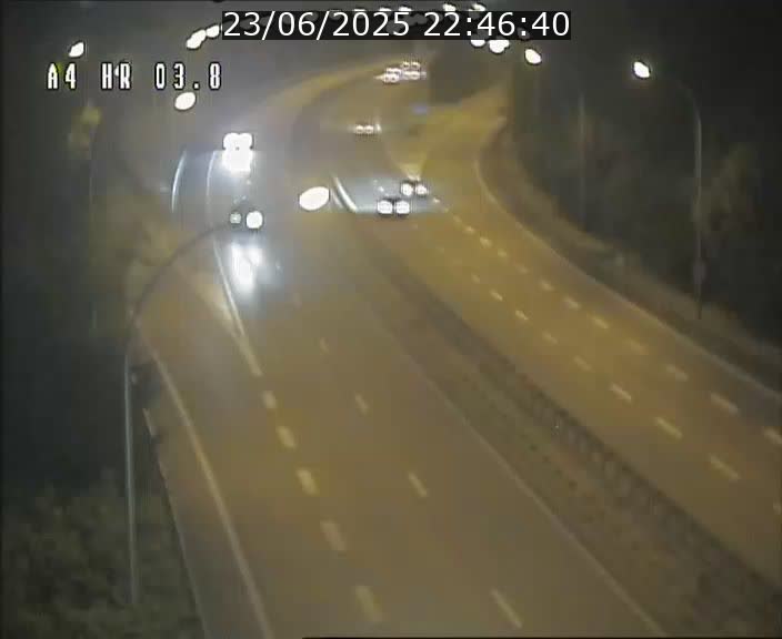 <h2>Webcam traffic A4 Luxembourg - BK 3.8 - Leudelange (direction Esch sur Alzette)</h2>